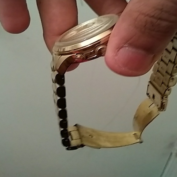 Michael Kors Watch - Picture 2 of 2